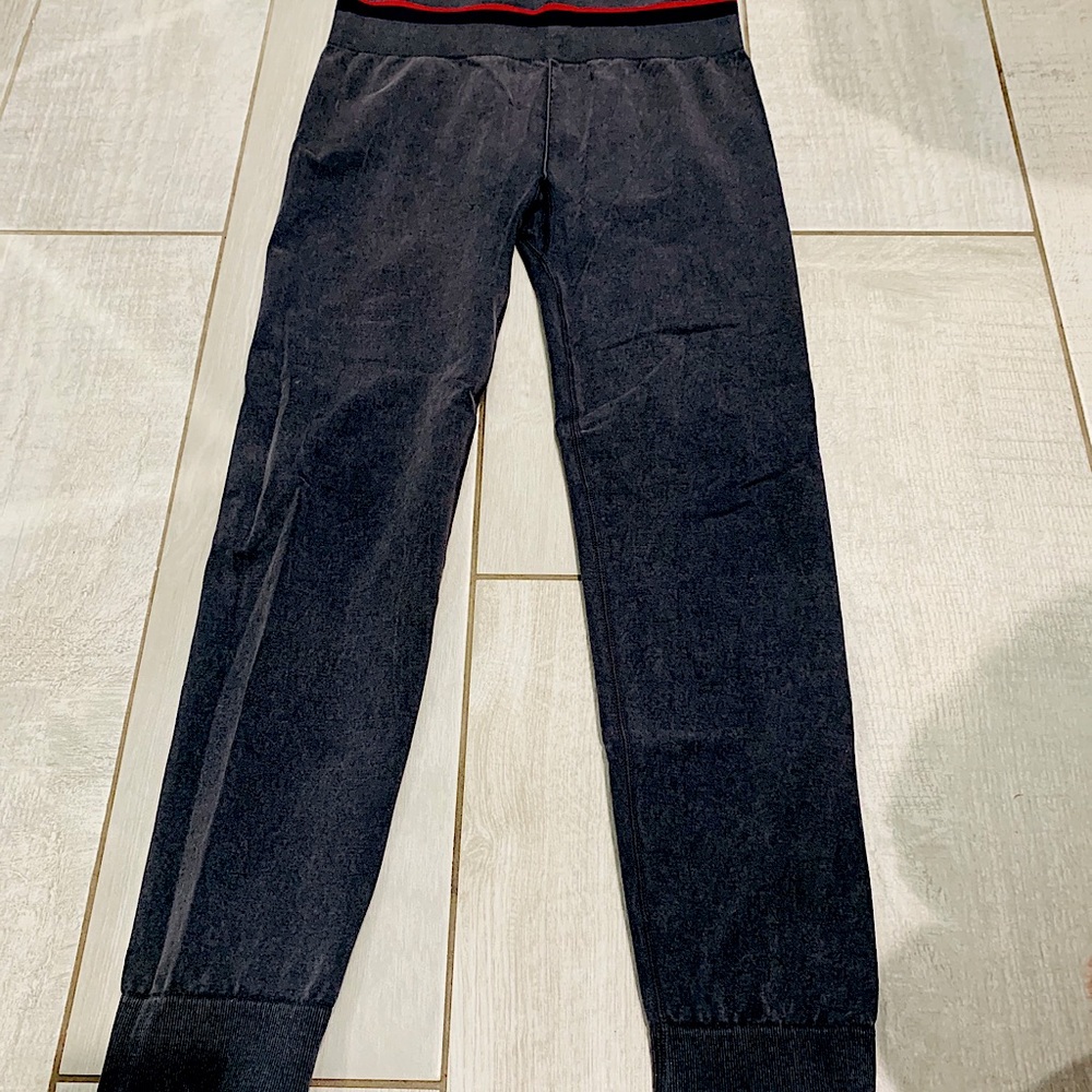 Dark Gray Original Champion stretchy leggings